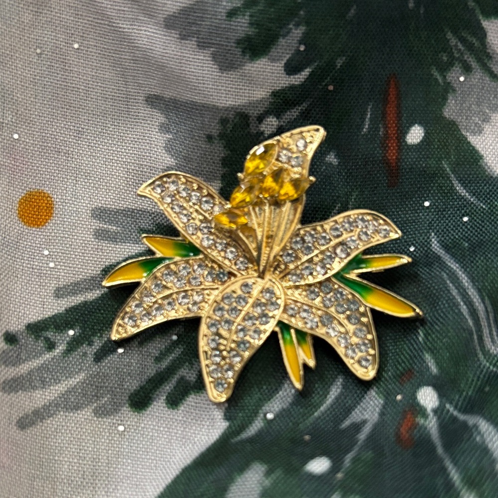 Gold and Silver Lily Rhinestone Floral Brooch